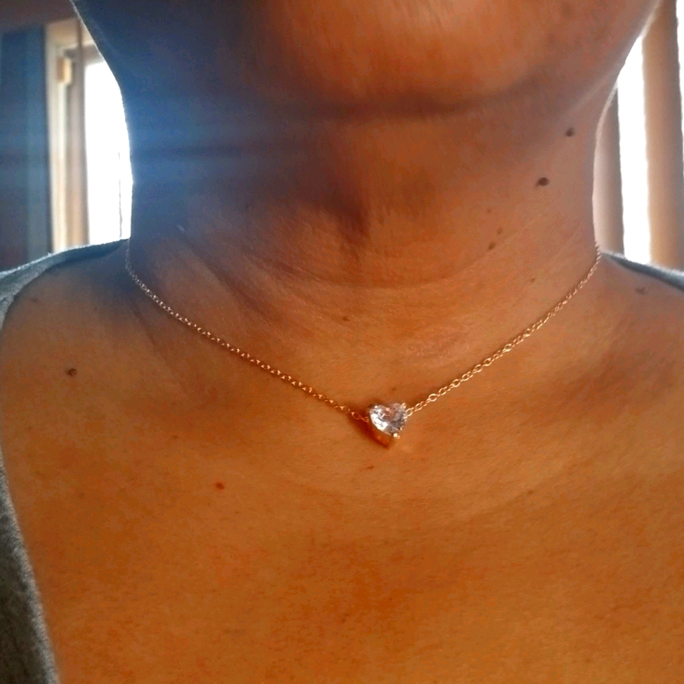 Dainty Heart Shaped Pendant And Chain Necklace